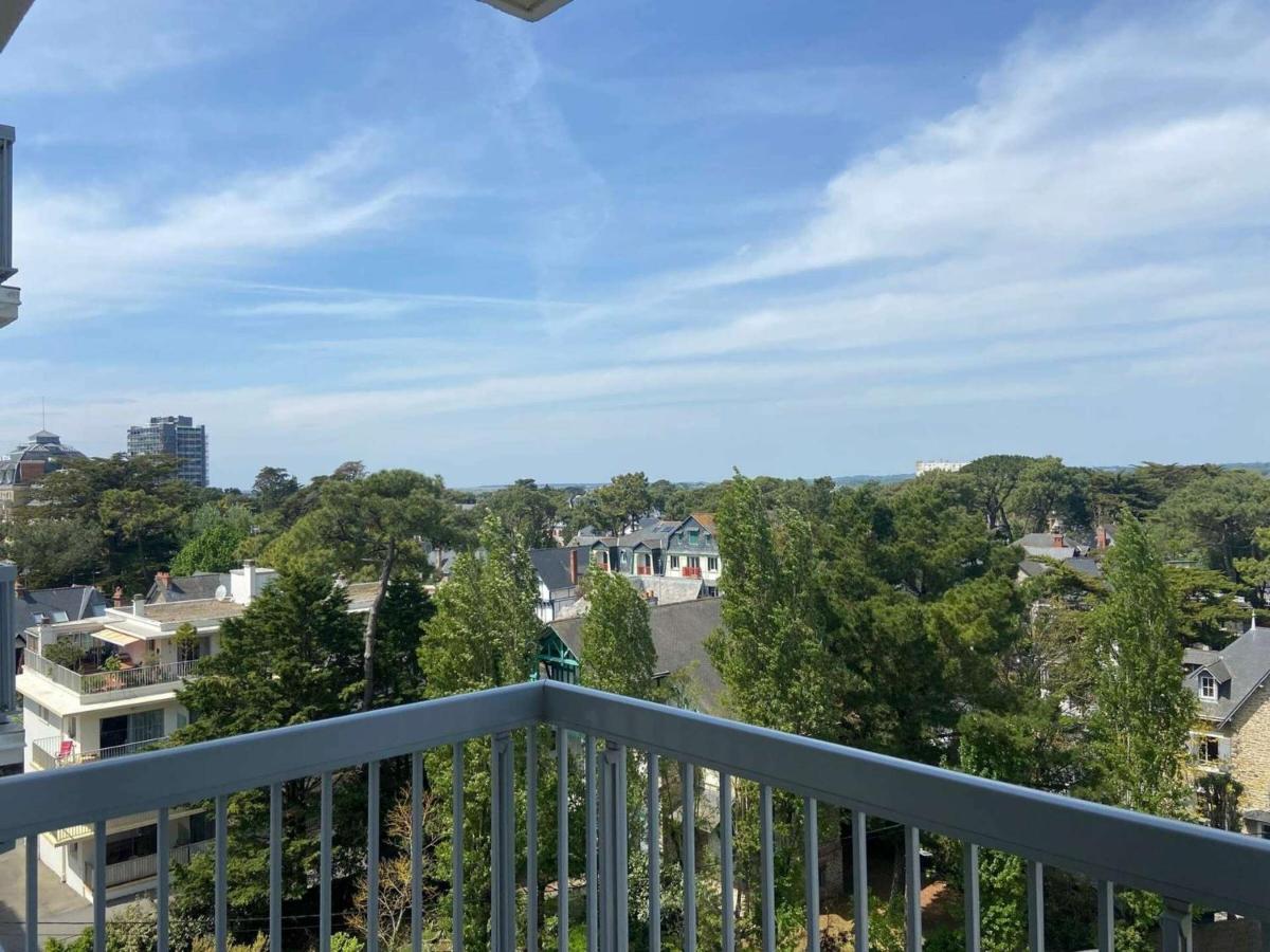 Refait A Neuf Avec Terrasse Et Parking, 1 Chambre, 2 Couchages, - Fr-1-245-165 La Baule-Escoublac